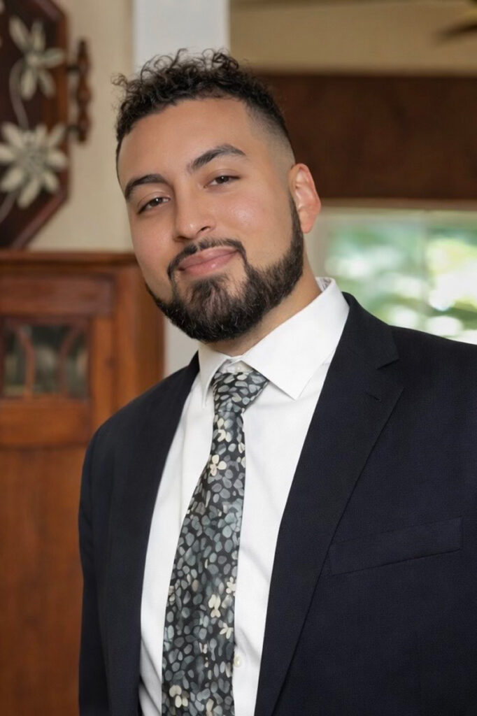 Neil Macias